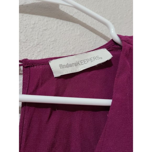 Finders Keepers Long Sleeve V Neck Romper Size ? Purple - Picture 5 of 6